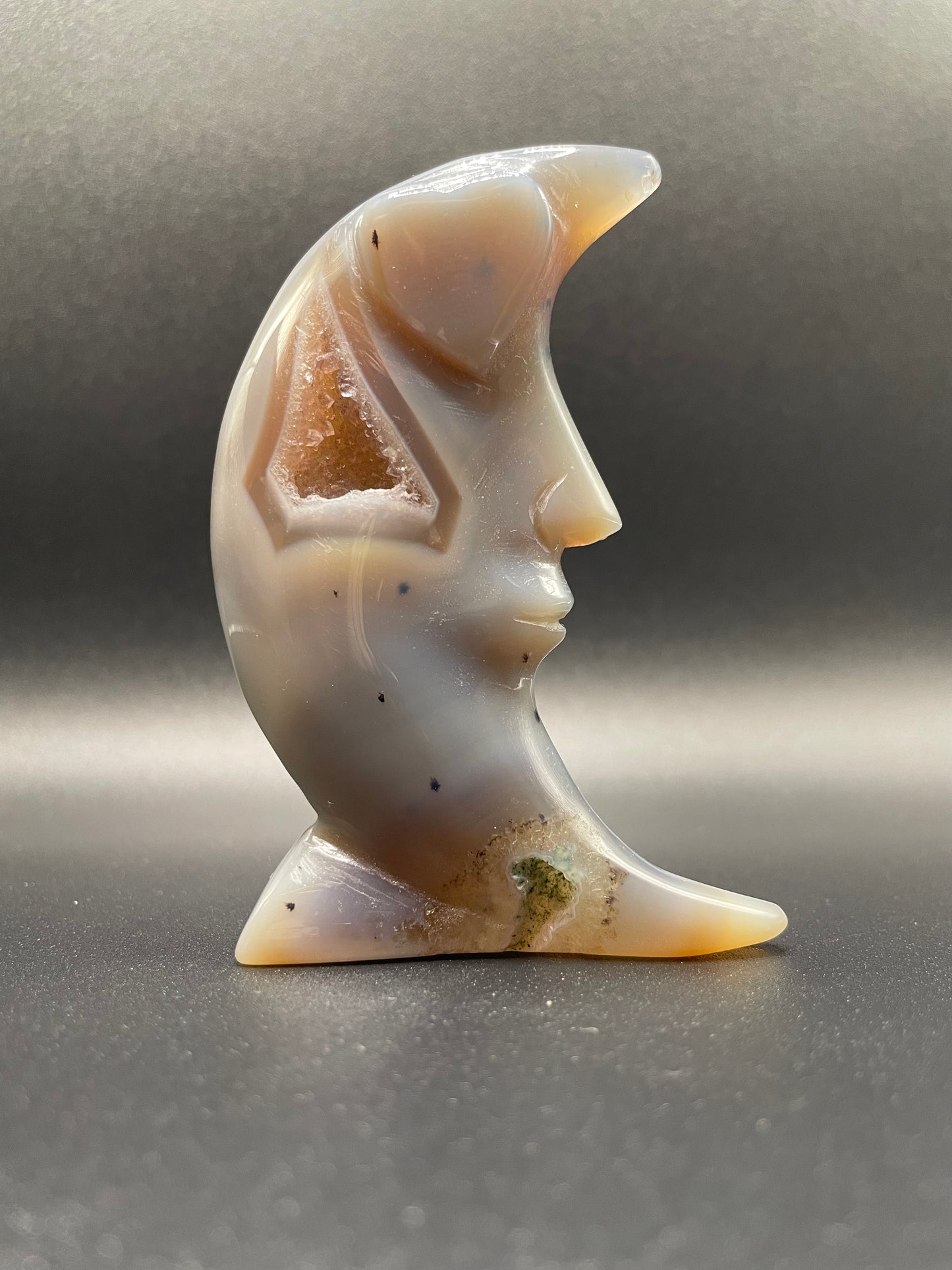 Druzy Agate Moon