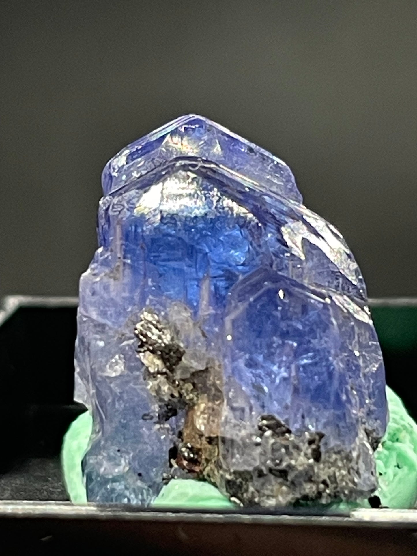 Tanzanite / Tanzania