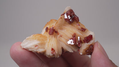 Vanadinite / Morocco